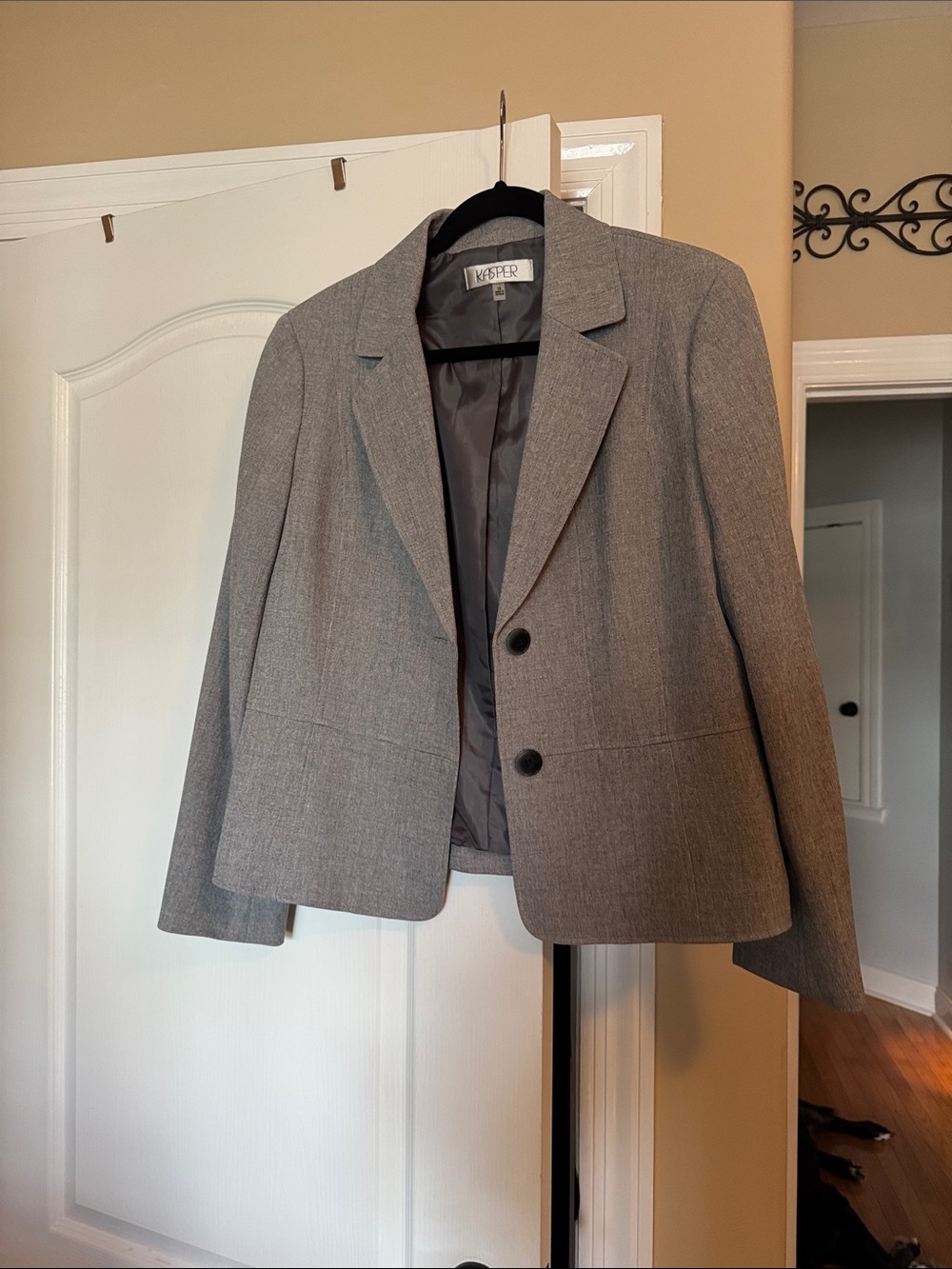 Kasper Gray Women's Two-Button Tailored Blazer